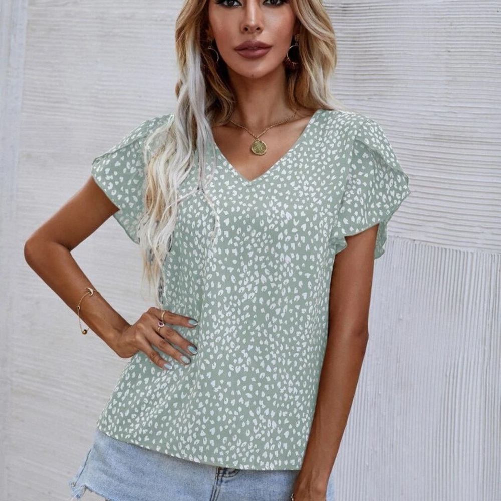 Spring blouse top - Picture 5 of 6
